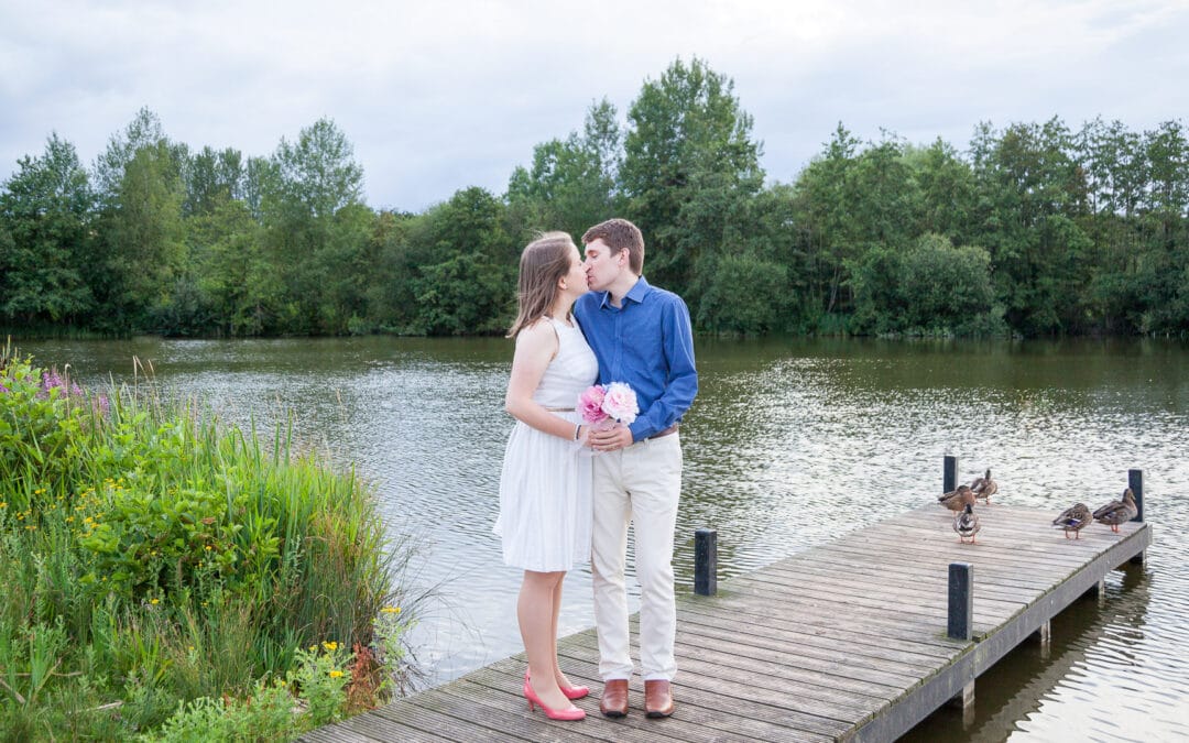 Lakeside Country Park couple portraits for Jenny and Paul