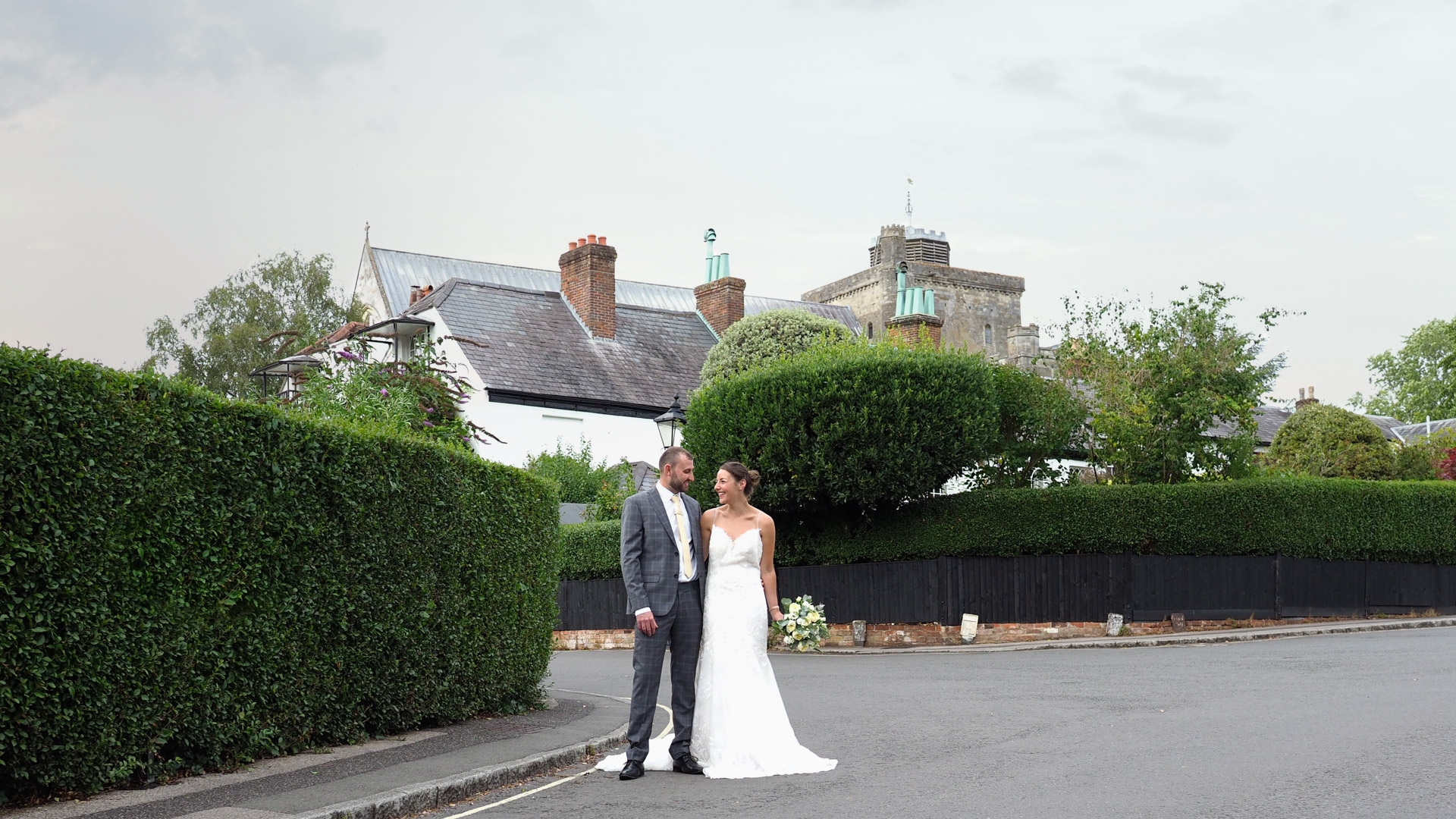 'Newlywed' couple in Romsey – Dom Brenton Photography