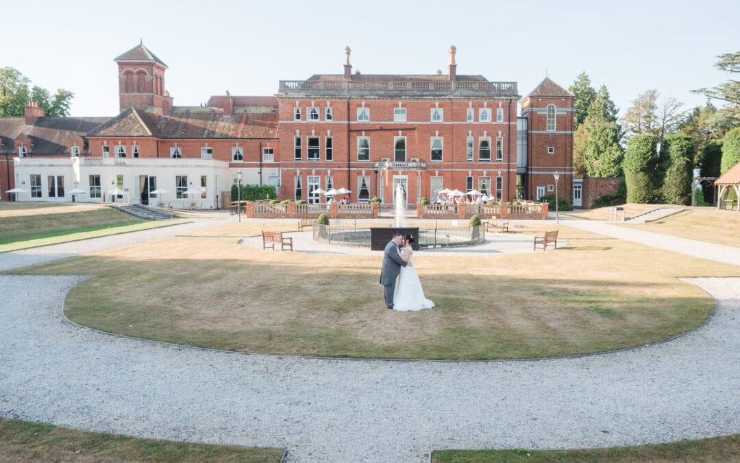 Summer wedding bliss: Sarah-Leann and Chris at Oakley Hall