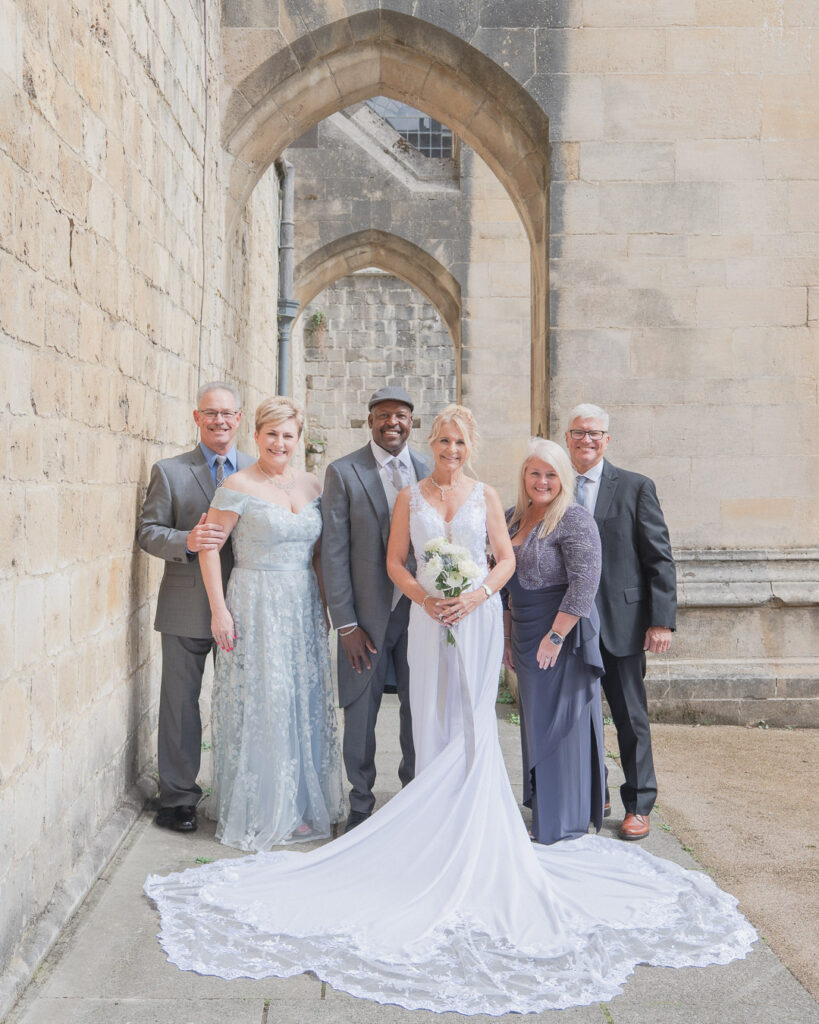Winchester Cathedral wedding – group portrait